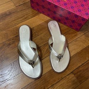 BRAND NEW TORY BURCH SANDALS